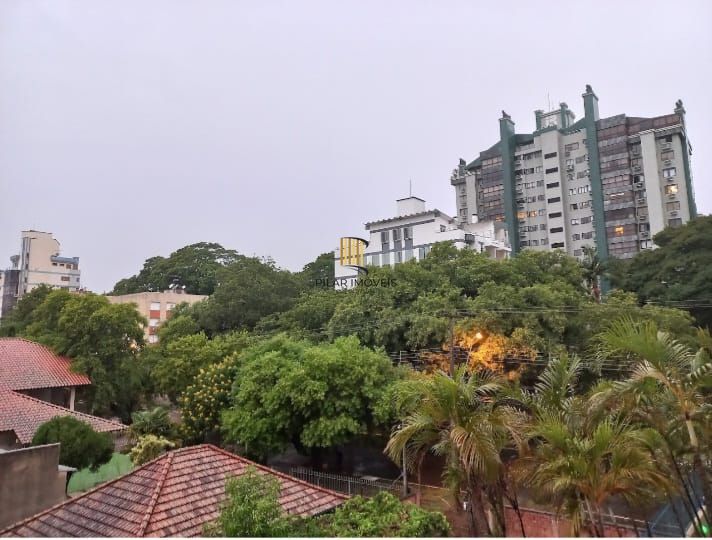 Apartamento 2 Dormitórios no Centro de Canoas com 1 vaga