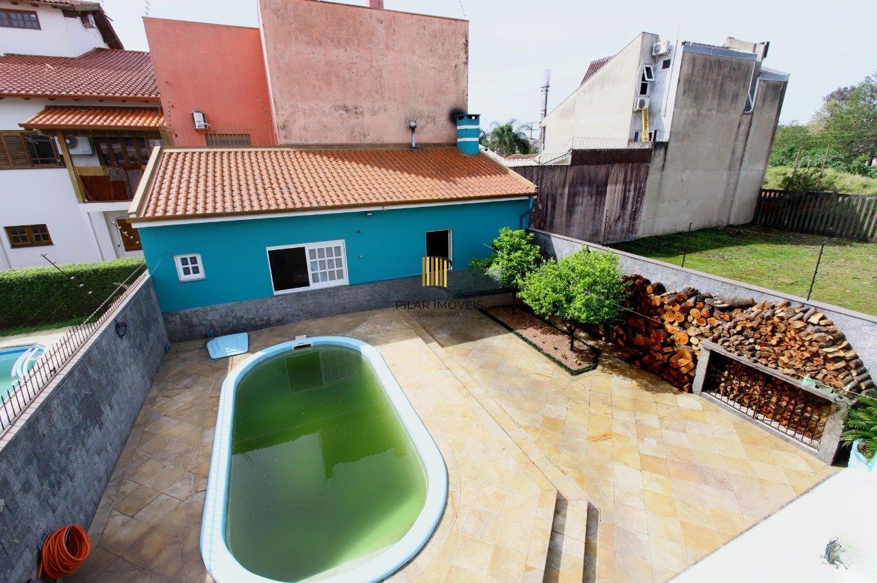 Casa 3 quartos,1 suíte