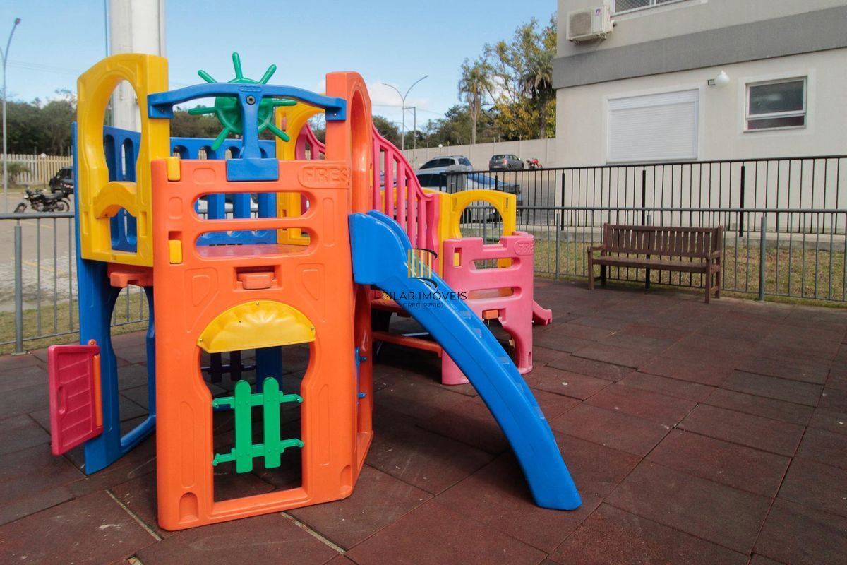 Apartamento 2 dormitórios Linda Vista, 1 vaga e Piscina na Av. Protásio Alves