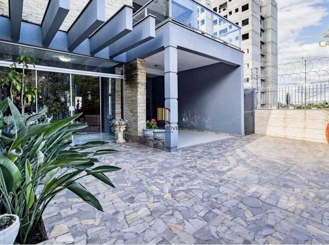 Casa com 3 quartos, 2 vagas e 266m² para vender - Jardim Planalto, Porto Alegre