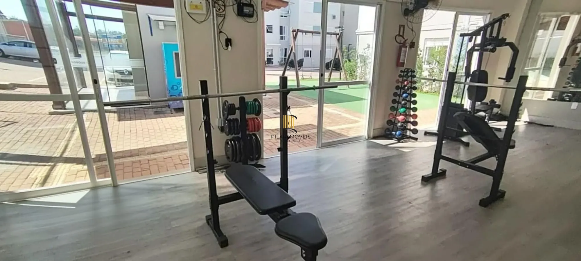 Apartamento de 2 dormitórios, piscina e 1 vaga de garagem em Canoas.