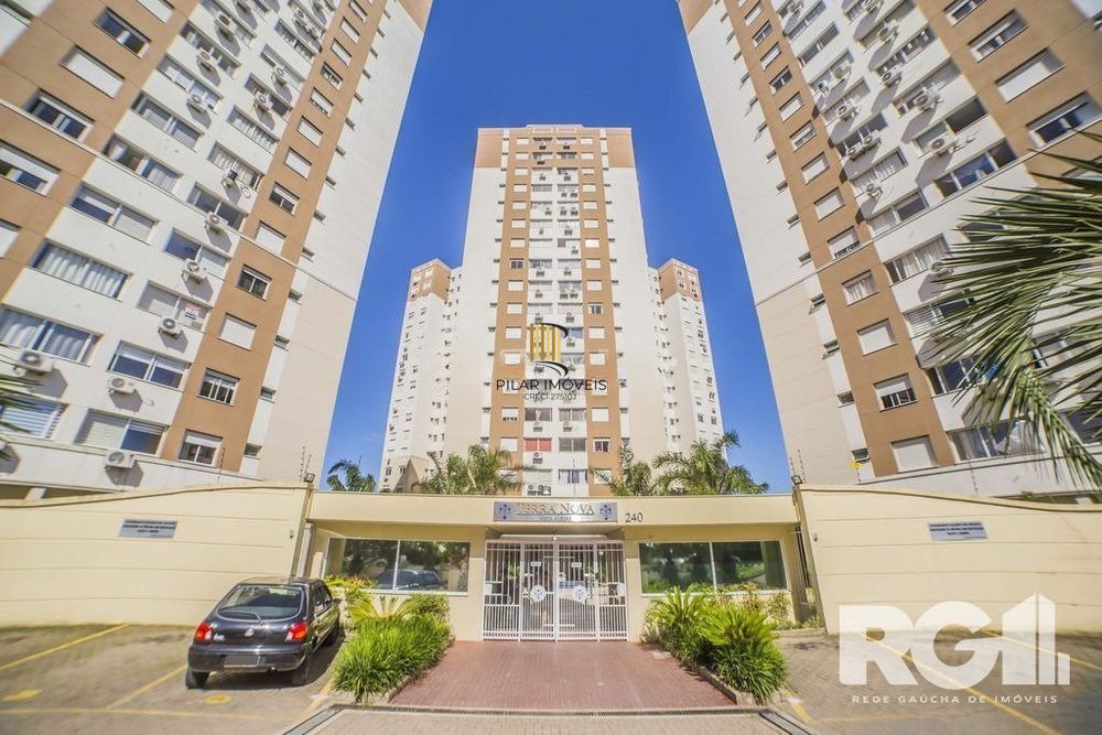 Apartamento de 3 quartos, suíte, elevador, 1 vaga no bairro Vila Ipiranga.