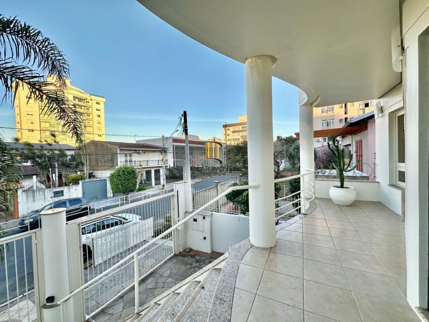 Casa de 3 dormitórios, 2 vagas de garagem em Canoas