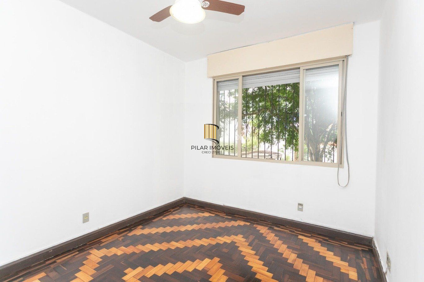 Apartamento à venda com 3 Dormitorios 80 m² no Bairro Petropolis