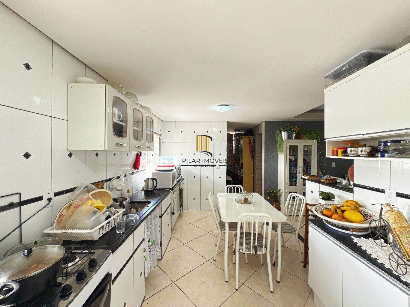 Casa com 3 dormitórios 1 suíte e 2 vagas a venda no Jardim Carvalho