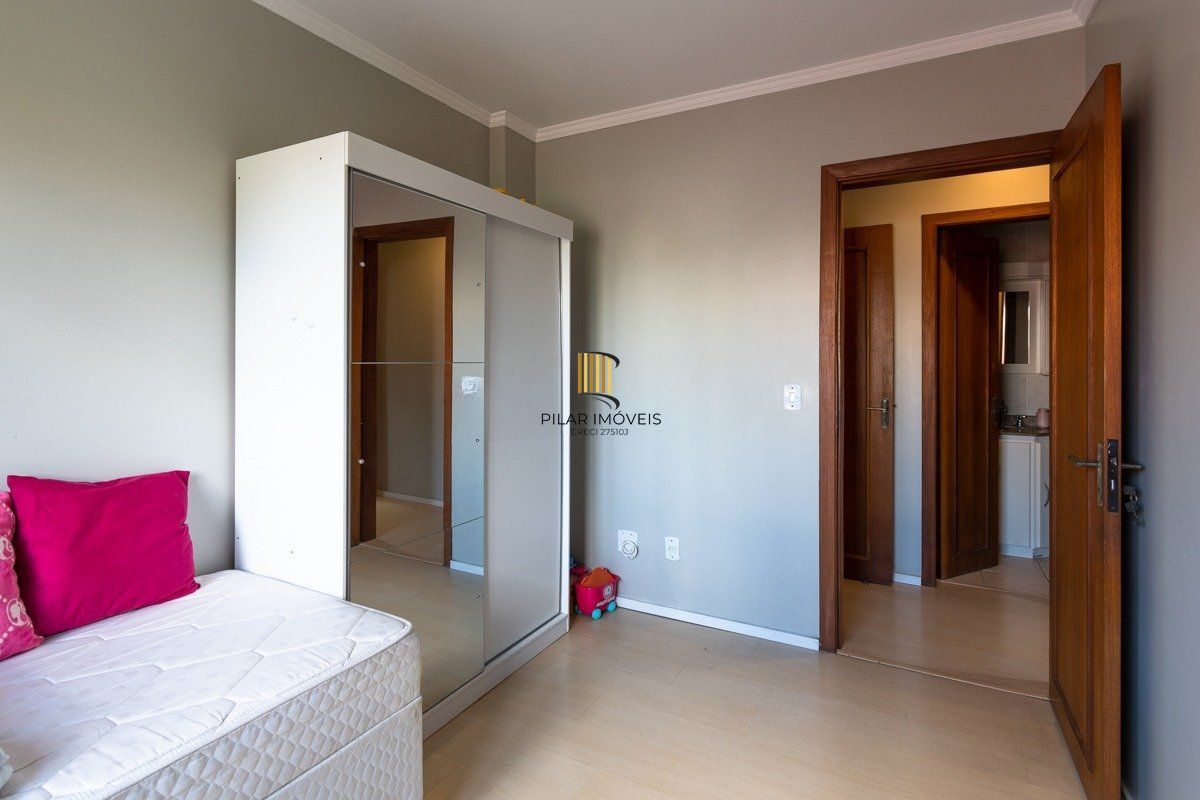 Apartamento de 3 quartos, elevador, churrasqueira, 2 vagas  no bairro Lindóia