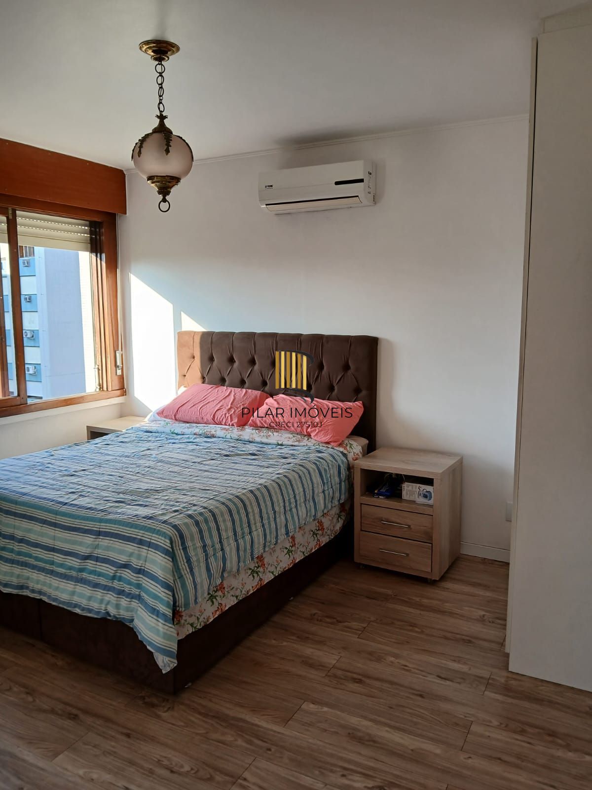 Apartamento com 3 quartos(1 suíte) e 1 vaga de garagem no Bairro Jardim Lindóia
