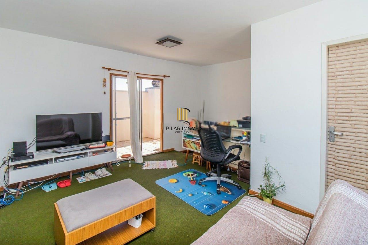 Cobertura de 1 dormitório no bairro Sarandi