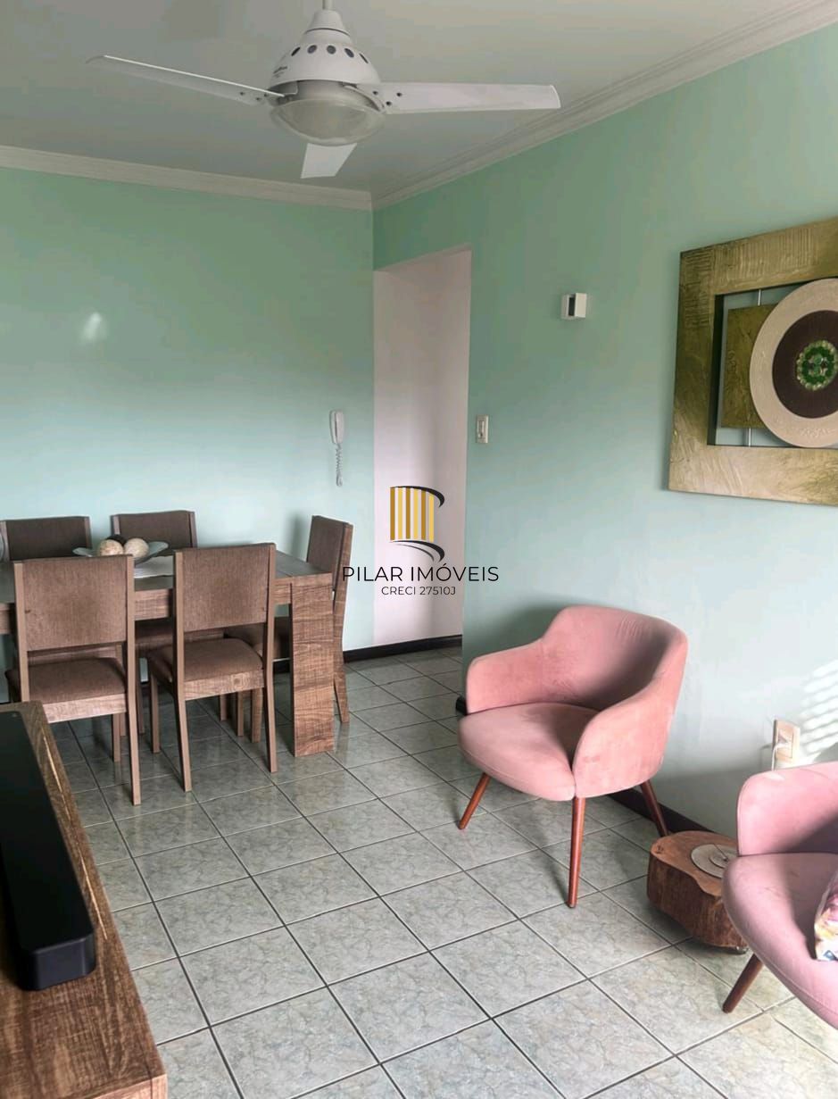 Apartamento de 2 dormitórios no bairro Humaitá