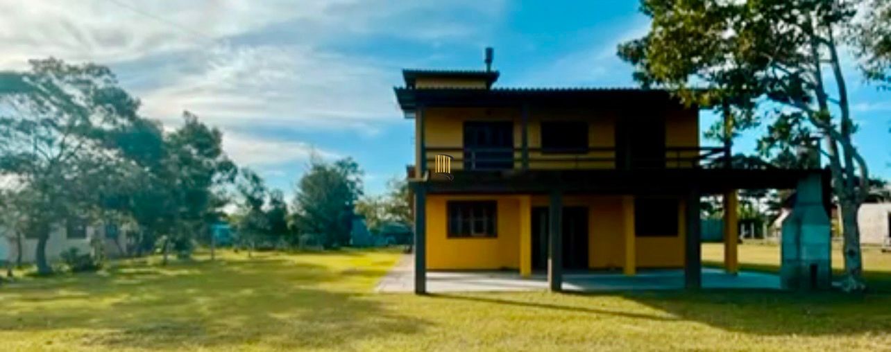 Casa  3 dormitórios em terreno  300m Magistério em Pinhal-RS - Pilar Imóveis