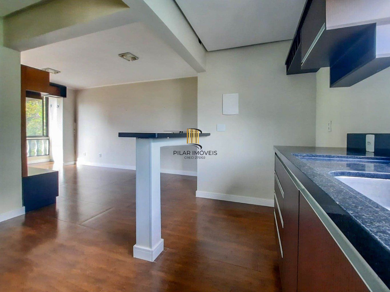 Apartamento com 1 quarto e 1 vaga de garagem no Bairro Cristo Redentor