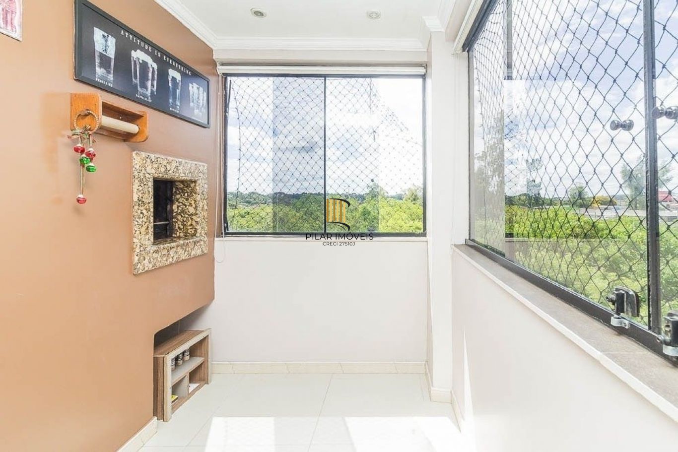 Apartamento de 75 metros privativos com 2 dormitórios no bairro Sarandi - Pilar Imóveis