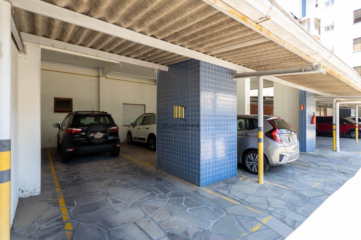Apartamento com 3 Quartos, 1 suite e 1 vaga à Venda no bairro Tristeza.