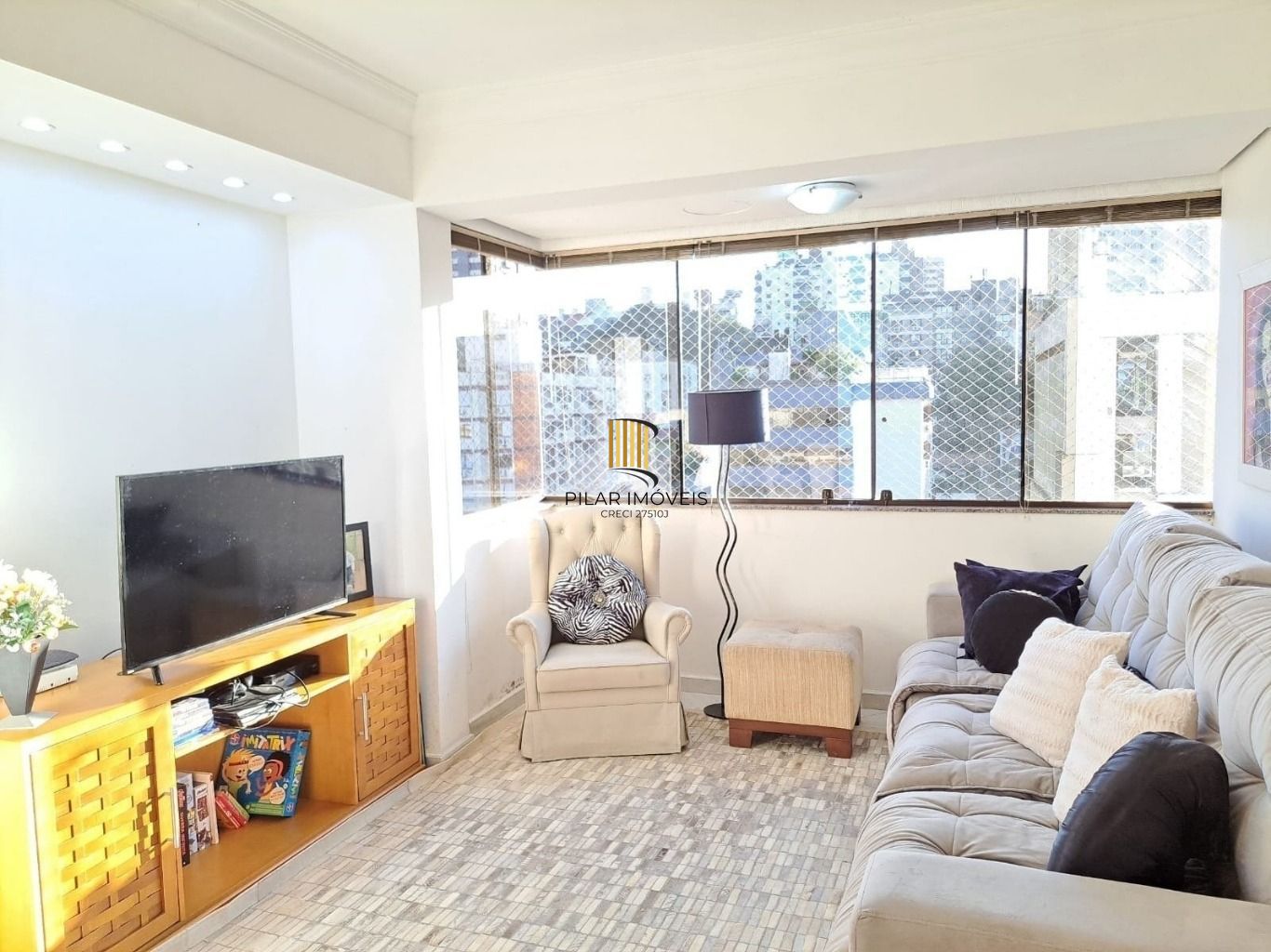 Apartamento à venda com 3 Dormitórios 102 m² no Bairro Higienópolis