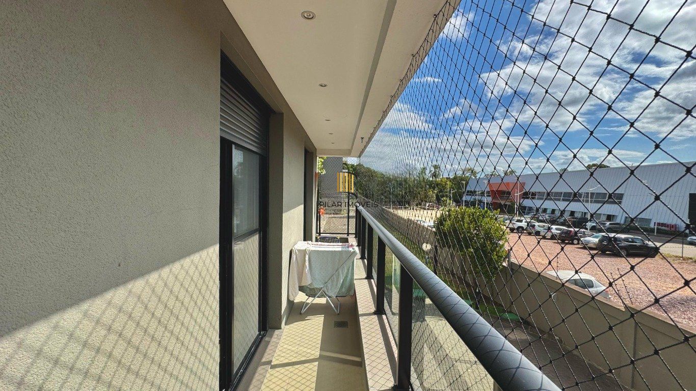 Apartamento semi mobiliado de 3 dormitórios no bairro Pedra Redonda