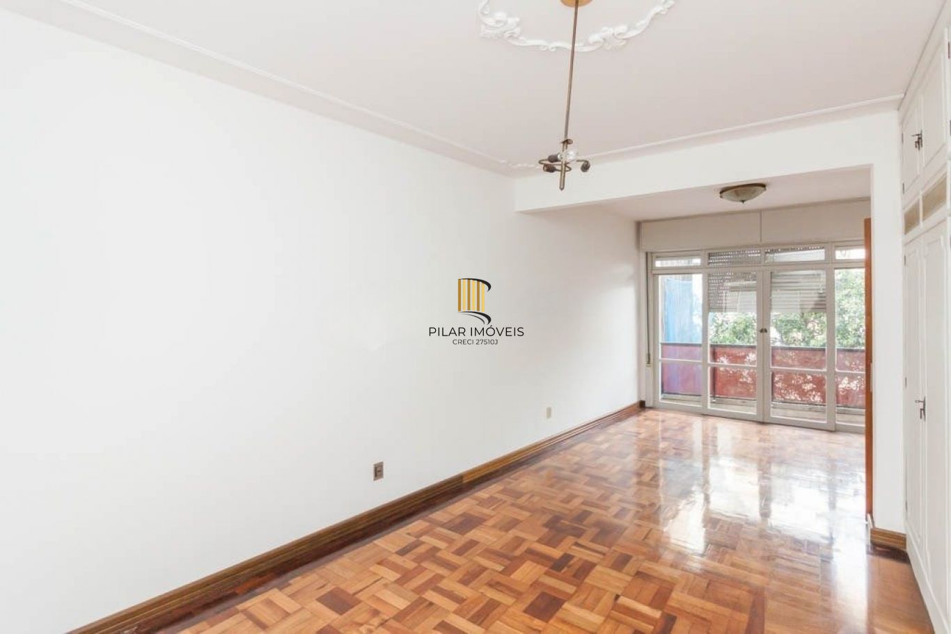 Apartamento de 3 dormitórios no centro Histórico de Porto Alegre.