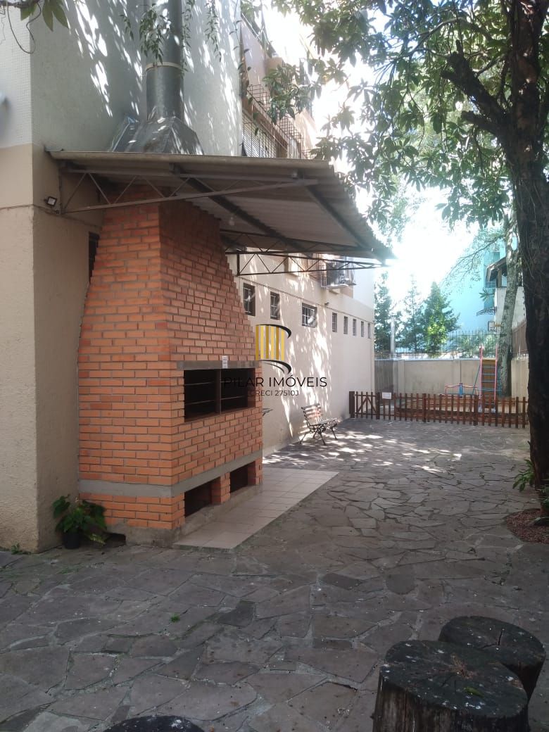 Apartamento com 3 dormitórios e 1 vaga no Bairro Petrópolis