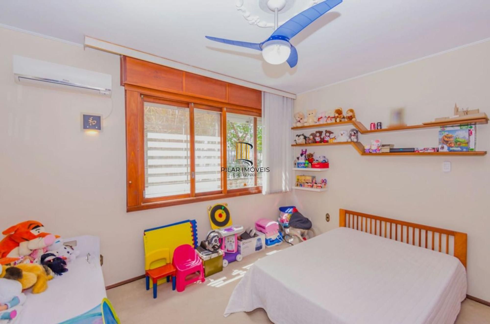 Casa à venda no Jardim Lindóia com piscina e 6 vagas