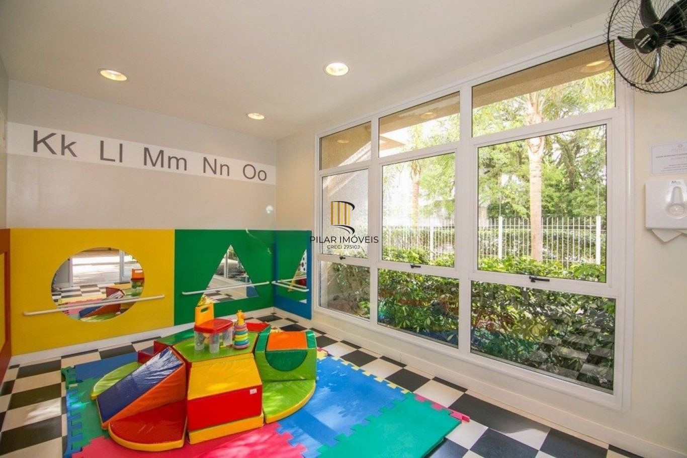 Apartamento com 3 quartos, 1 Suíte, 2 vagas e 83m² à venda em Jardim Lindóia.