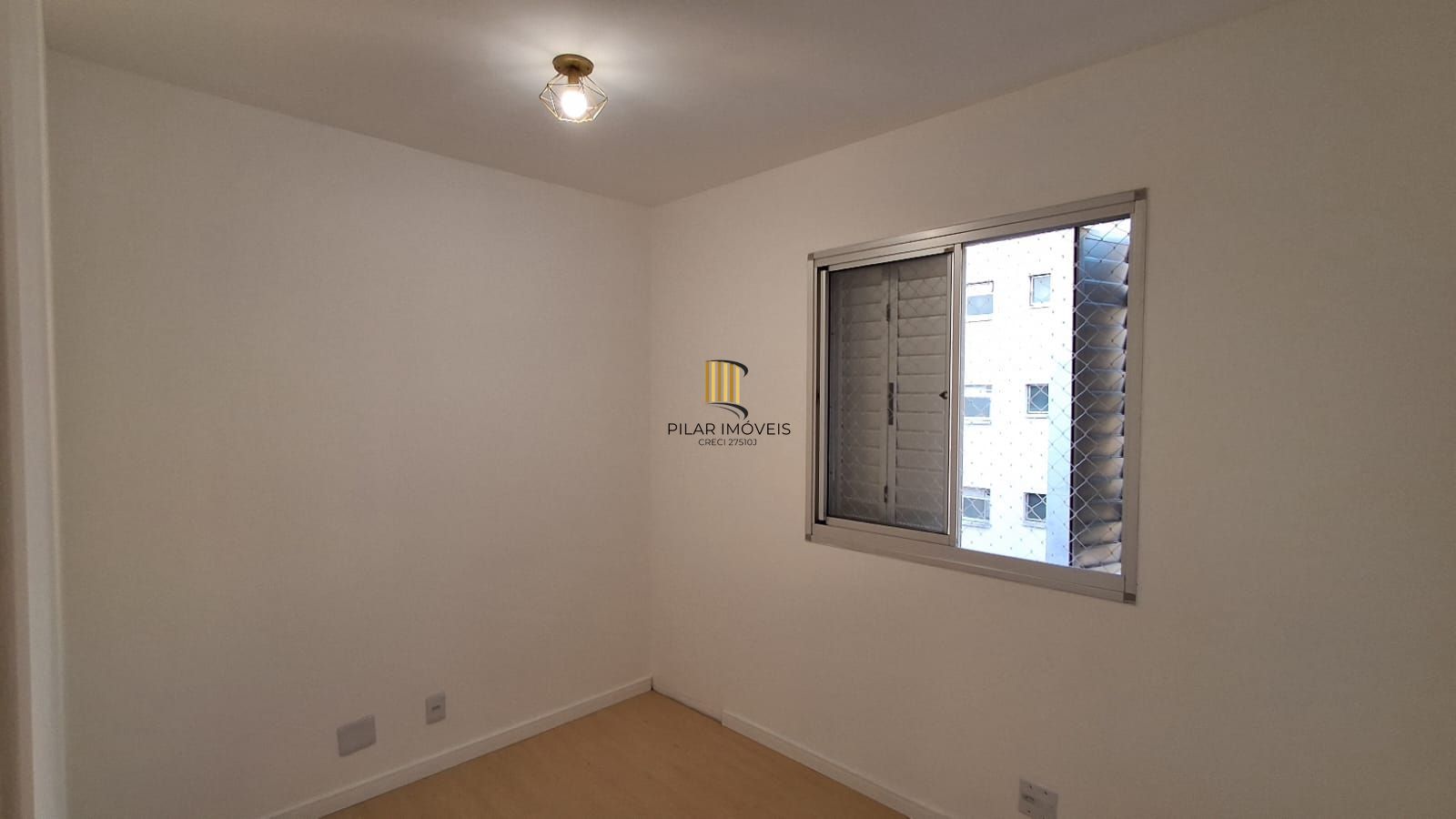 Apartamento de 2 dormitórios bairro Sarandi