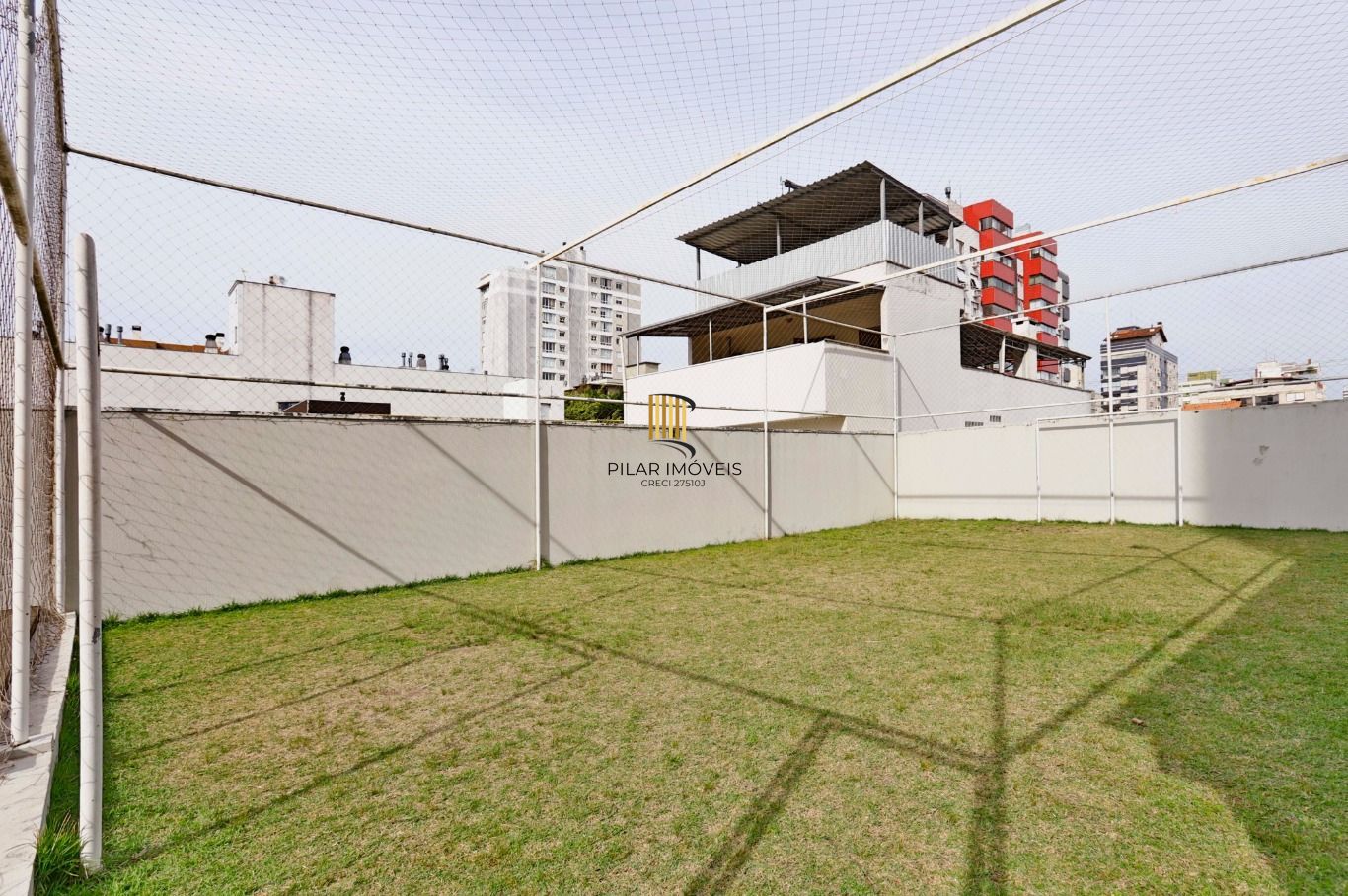 Apartamento com 2 quartos (1suíte) e 2 vagas de garagem no Bairro Santana