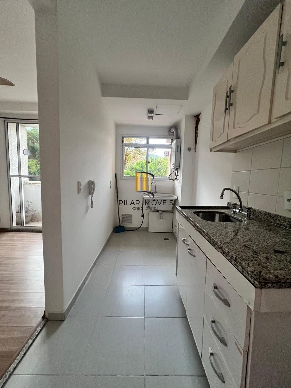 Apartamento 2 Dormitórios, com Elevador e Vaga no Morro Santana