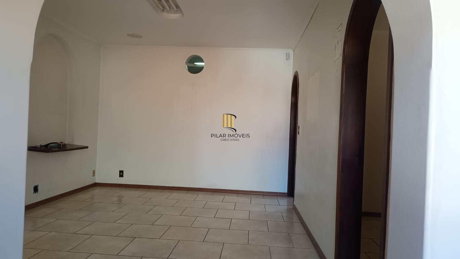 Ampla Casa Comercial/Residencial no Bairro São Geraldo
