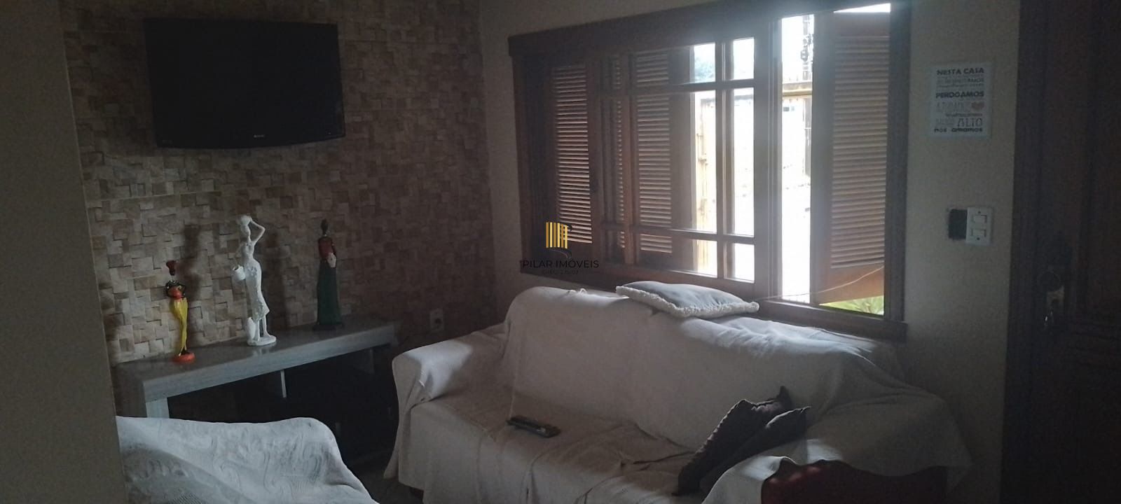 Casa 133m2  com piscina 3 dormitórios e 1 vaga Cachoeirinha