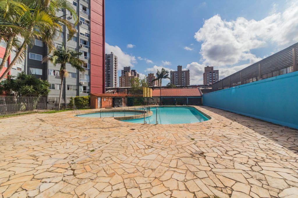 Apartamento 1 quarto, reformado e piscina no bairro Partenon