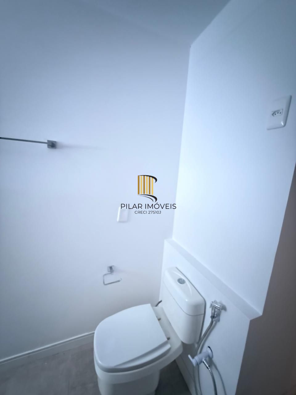 Apartamento 3 Dormitórios Reformado no Centro Histórico