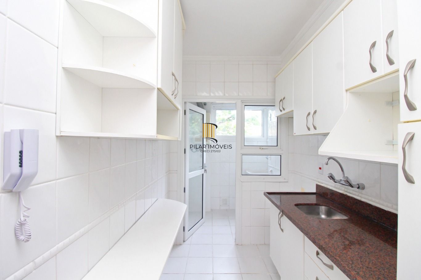 Apartamento com 3 Quartos, 1 suite e 1 vaga à Venda no bairro Tristeza.