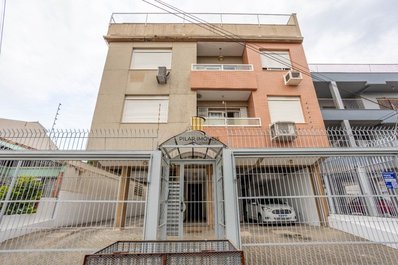Cobertura com 2 quartos e 2 vagas no Bairro Vila Ipiranga