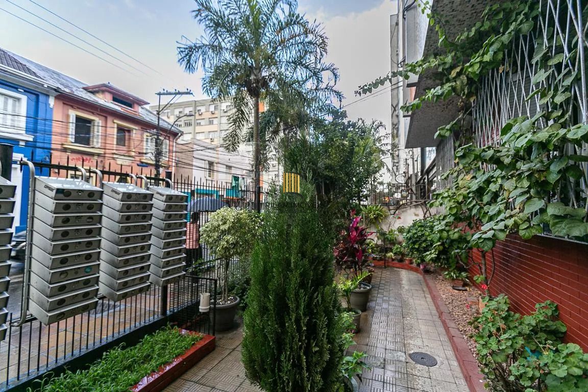 Apartamento à venda com 1 quarto 41 m²