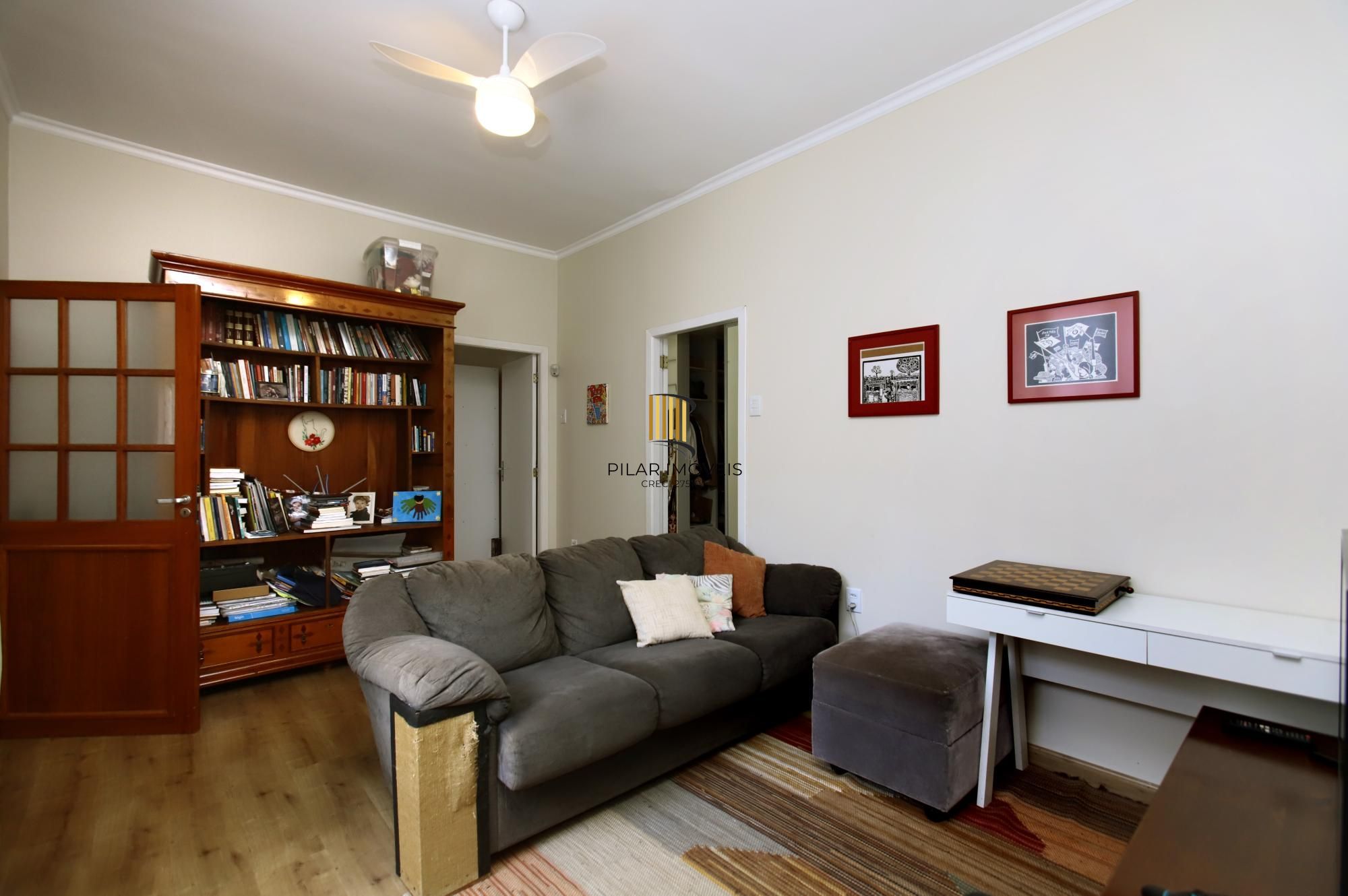 Casa de 4 quartos, 3 banheiros, 3 vagas no bairro Rio Branco