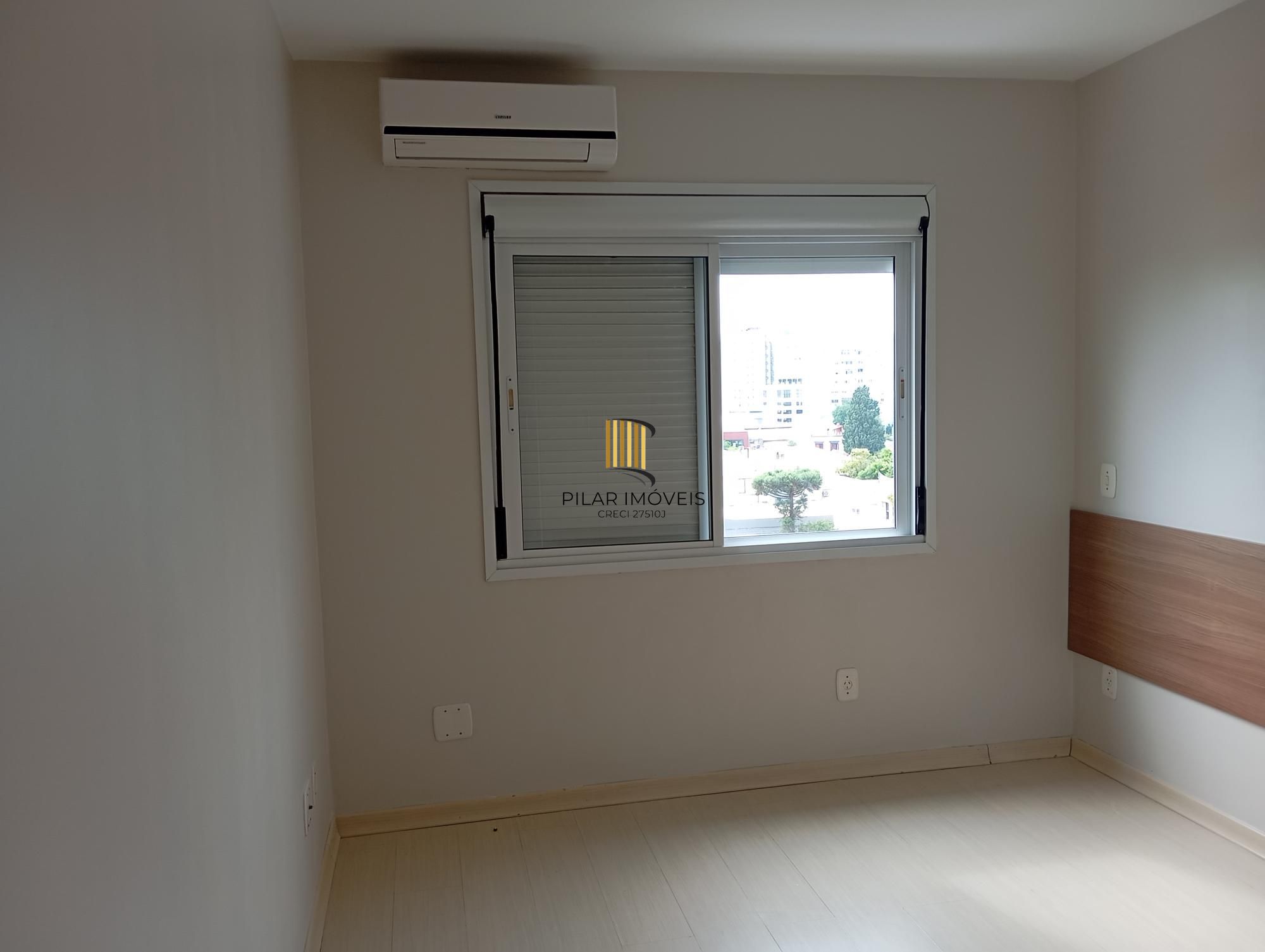 Apartamento com 2 Dormitórios, Vaga Dupla e Elevador no Floresta