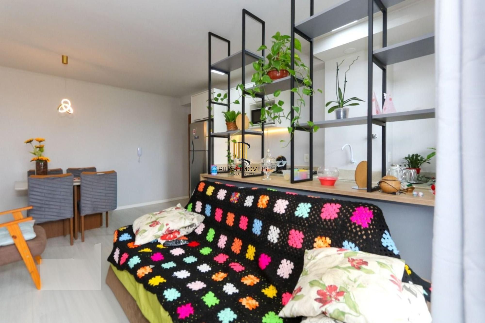 Apartamento com 2 quartos, 1 vaga e elevador no bairro Estancia Velha em Canoas