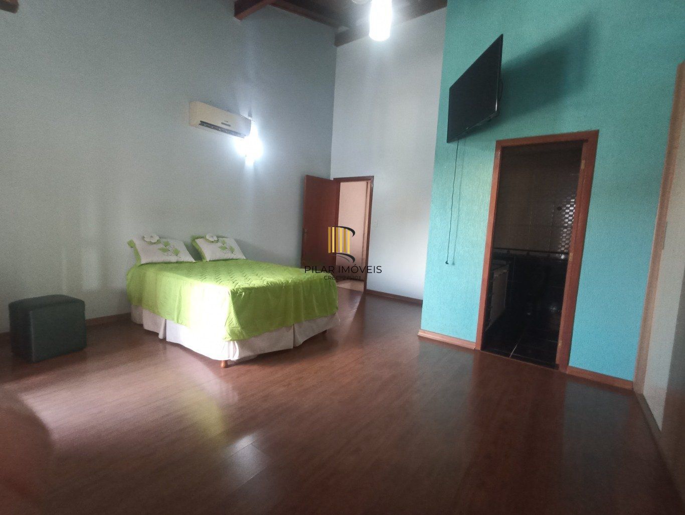Casa de 3 dormitórios e 2 vagas de Garagem em Canoas.