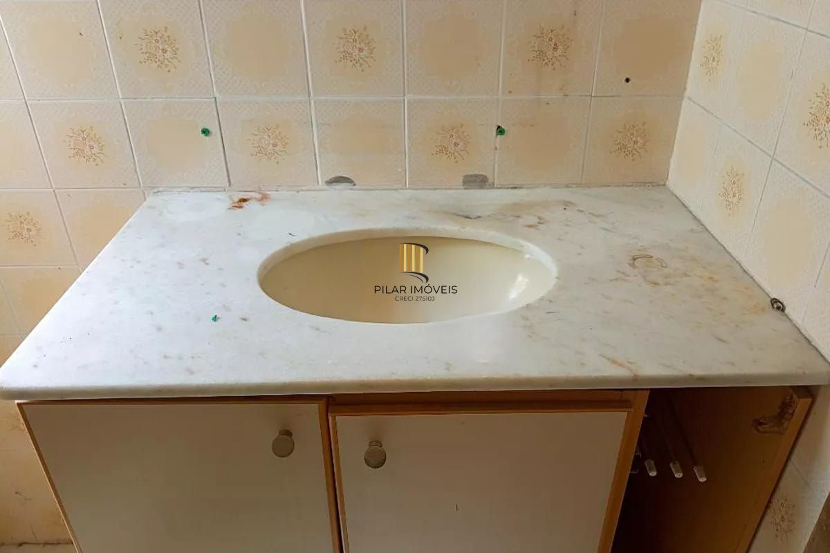 Apartamento 2 dormitórios à venda no Bairro Santo Antônio