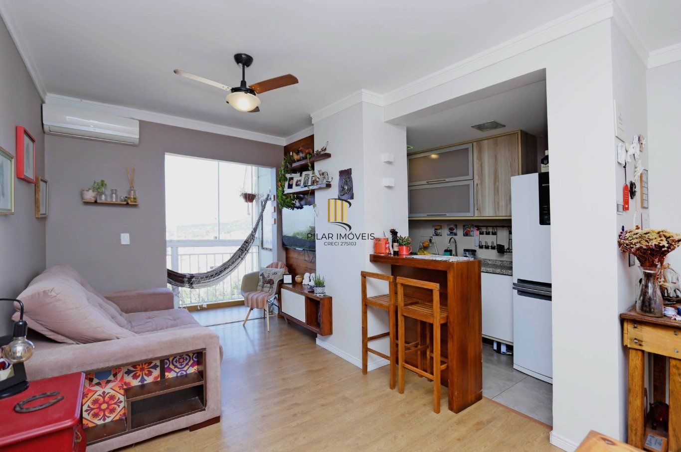 Apartamento com 2 quartos e 57m² à venda em Jardim Carvalho, Porto Alegre