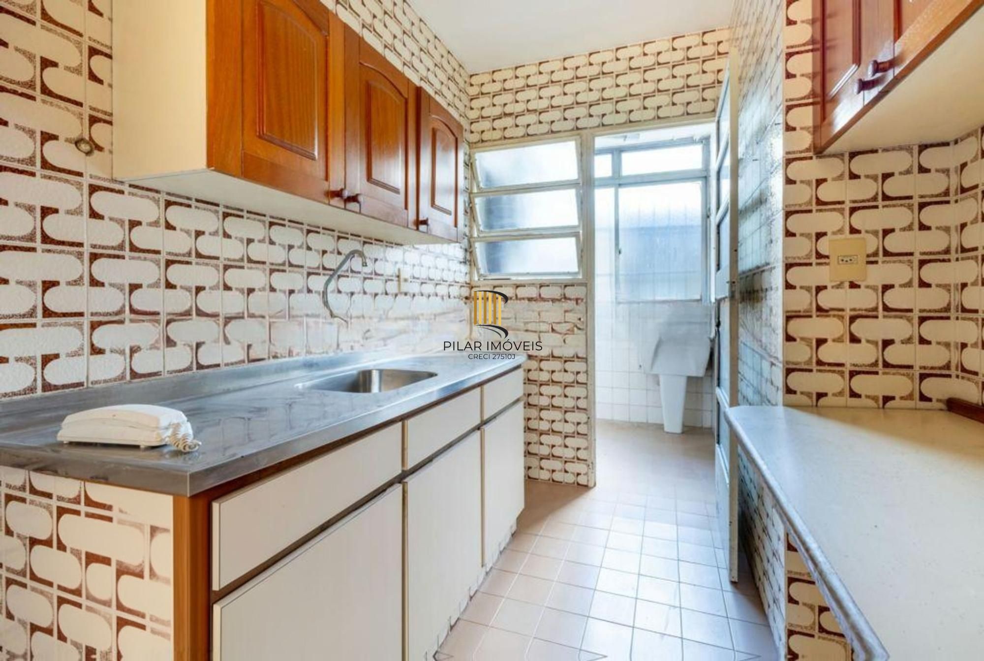 Apartamento de 2 quartos, suíte, 1 vaga no bairro Auxiliadora