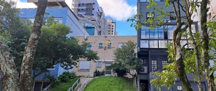 Apartamento de 1 quarto no bairro Petrópolis