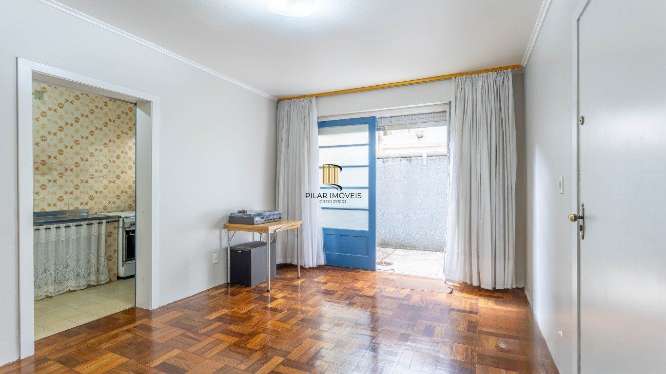 Apartamento térreo de 1 dormitório bairro Farroupilha