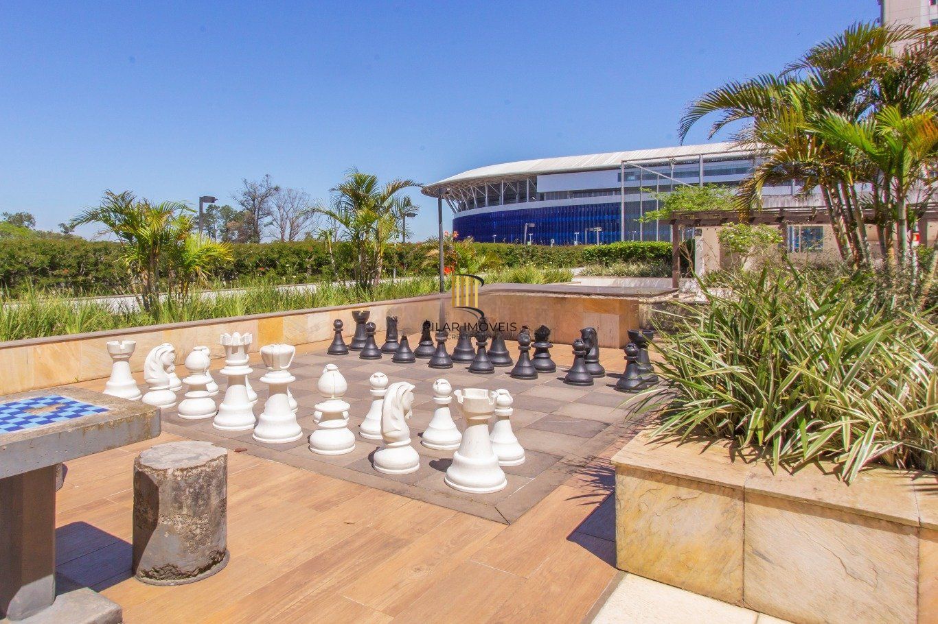 Apartamento 75m²,  3 dormitórios, 1 vaga à venda Rua Airton Ferreira da Silva.