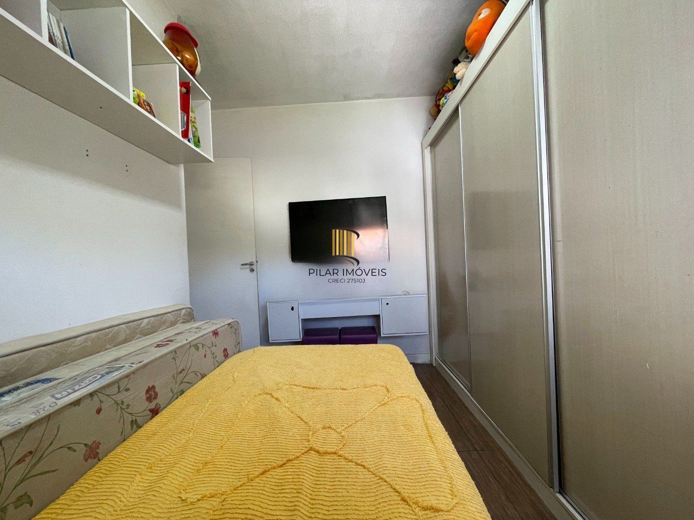 Casa com 3 quartos e 2 vagas em Alvorada no Condomínio Terra Nova