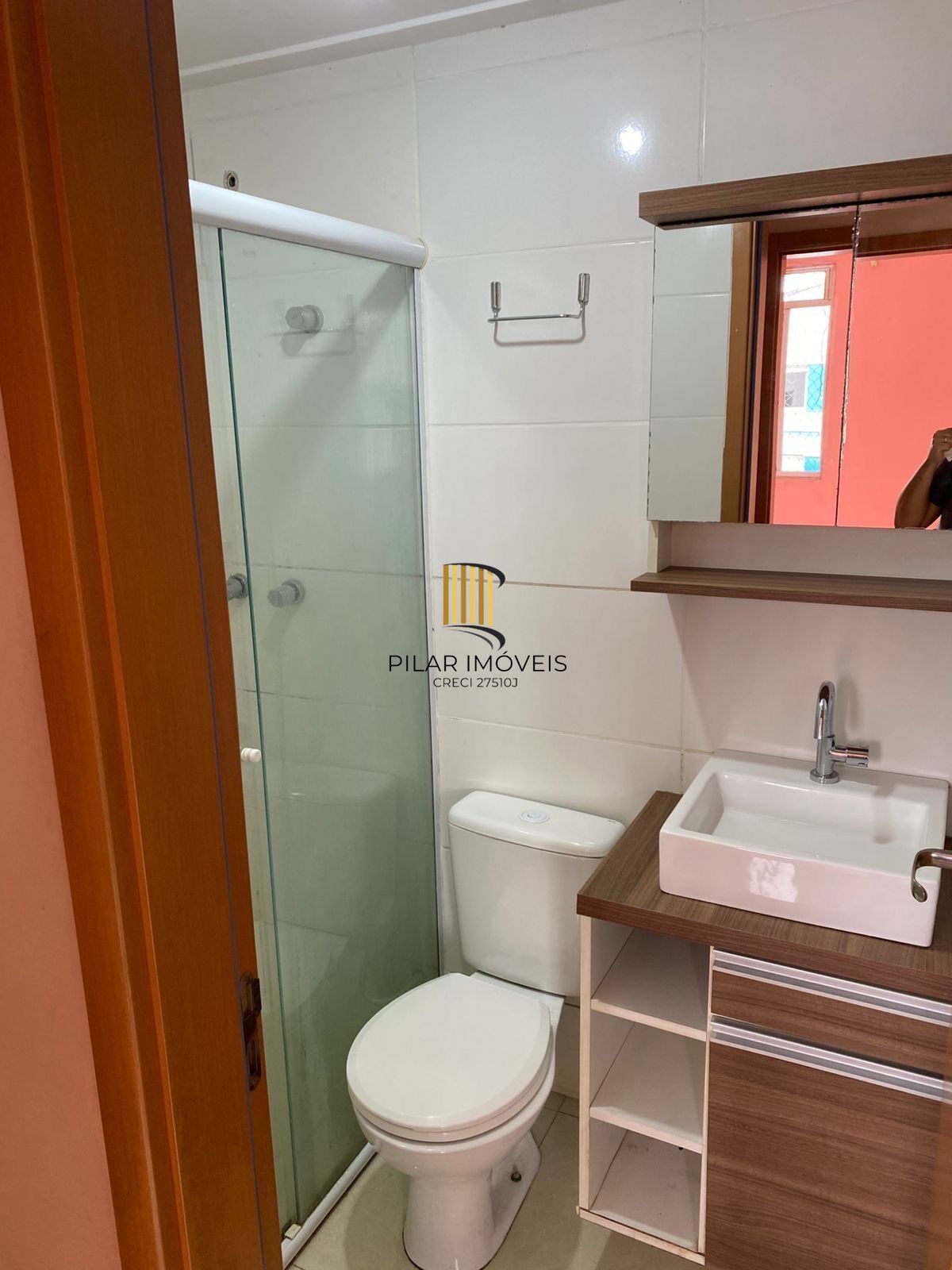 Apartamento 2 quartos em condomínio fechado com piscina e infra completa