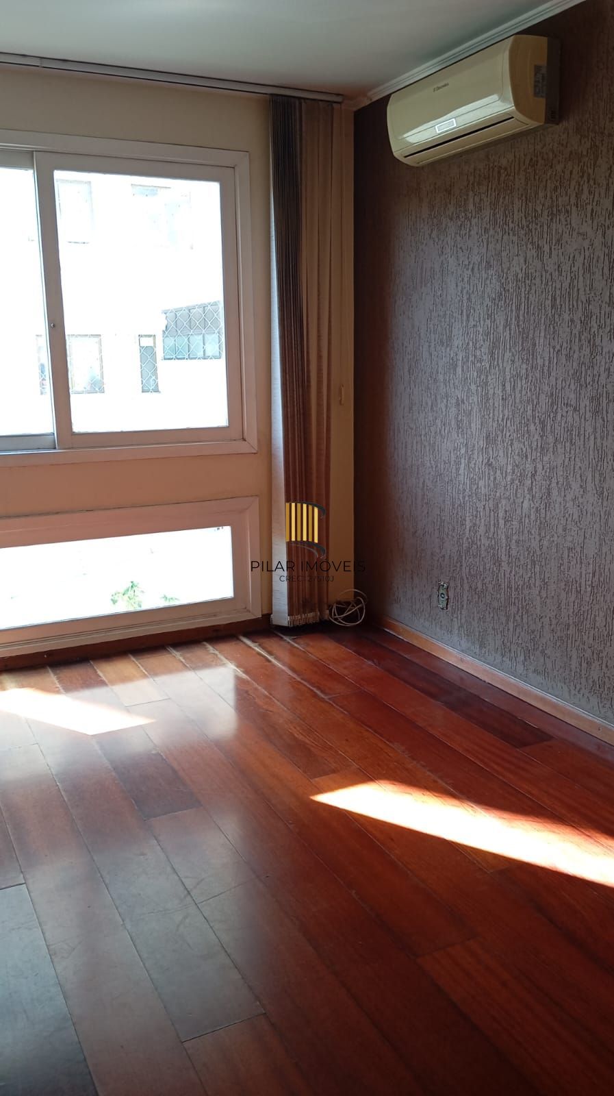 Apartamento a venda 2 dormitórios e 52 m² no bairro Auxiliadora