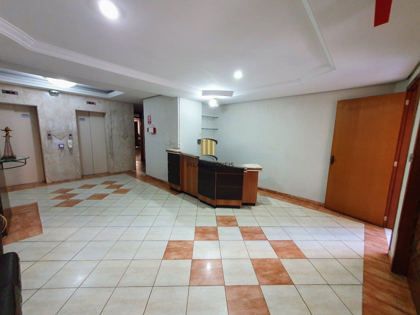 Apartamento com 3 quartos com 1 vaga de garagem localizado no centro de Canoas