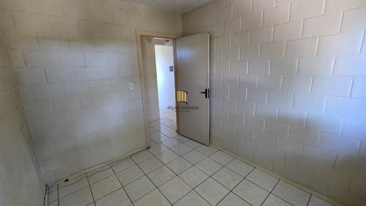 Apartamento com 2 quartos e portaria 24hr no bairro Lomba do Pinheiro