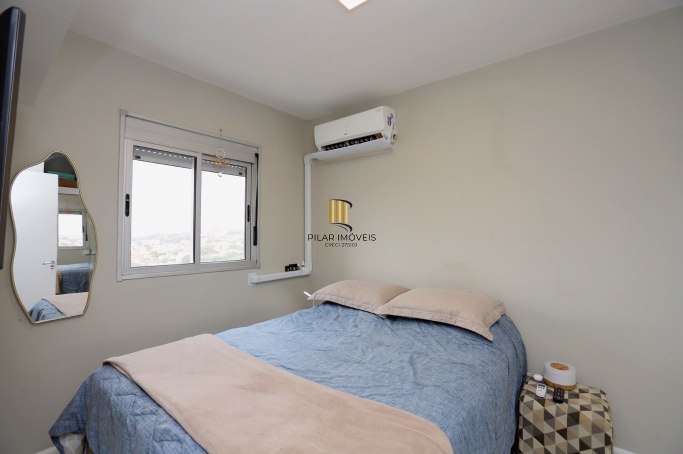 Apartamento com 2 quartos e 48m² à venda em Glória.