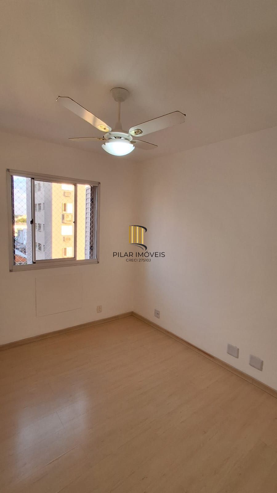 Apartamento de 2 dormitórios bairro Sarandi